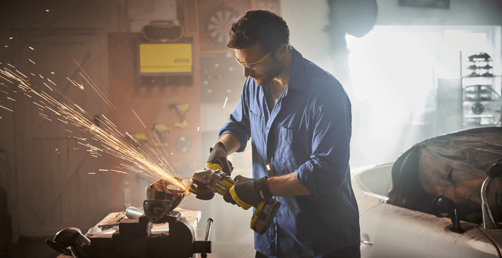 ONE+ bešepetėlis kampinis šlifuoklis